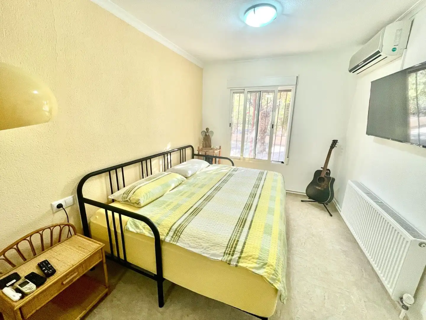 Habitación de Casa o chalet en venta en Crevillent