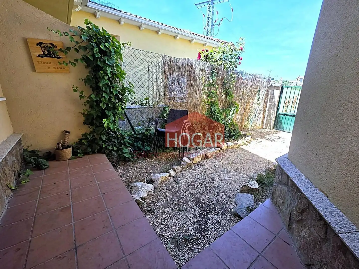 Terrassa de Casa adosada en venda en Mediana de Voltoya amb Calefacció, Jardí privat i Piscina