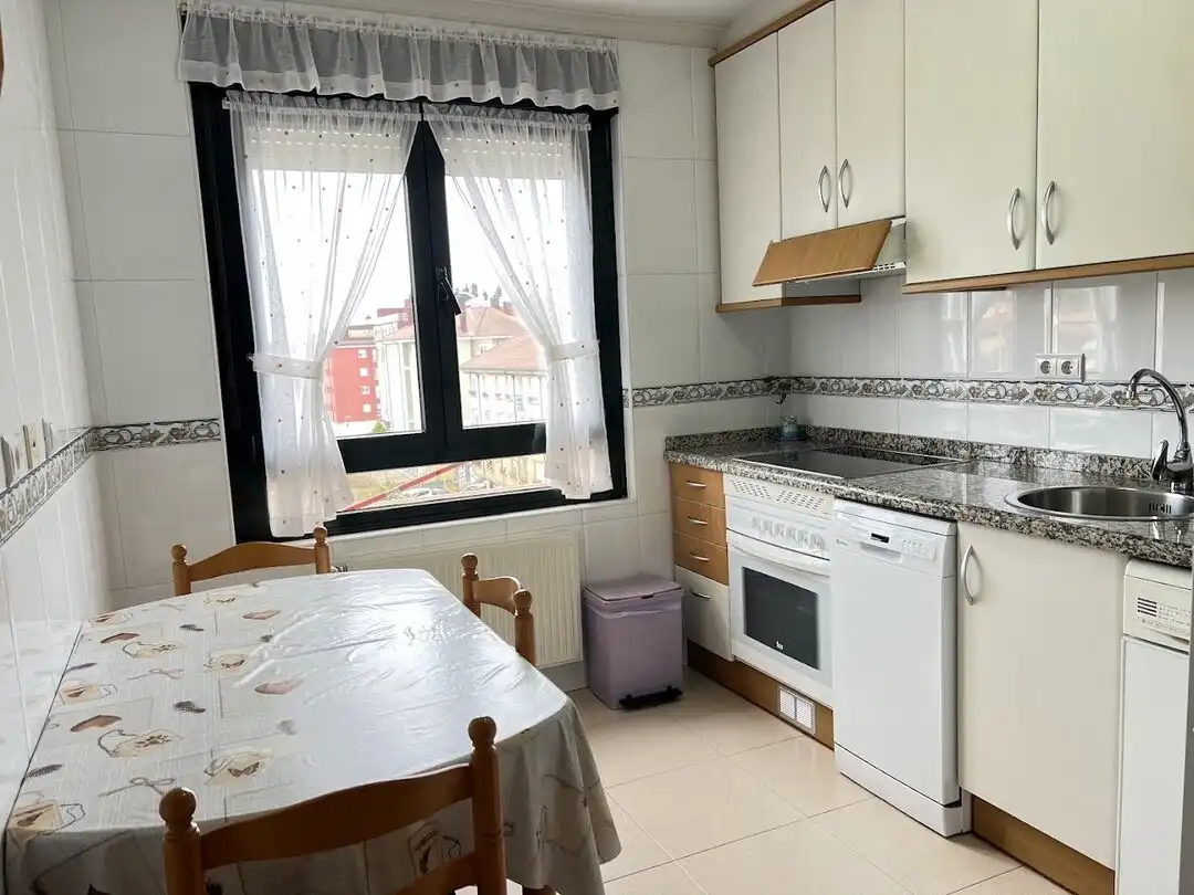 Kitchen of Flat for rent in Siero  with Heating and Storage room