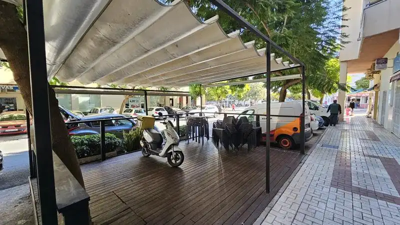 Local comercial en venda a Estepona Pueblo, imagen 2