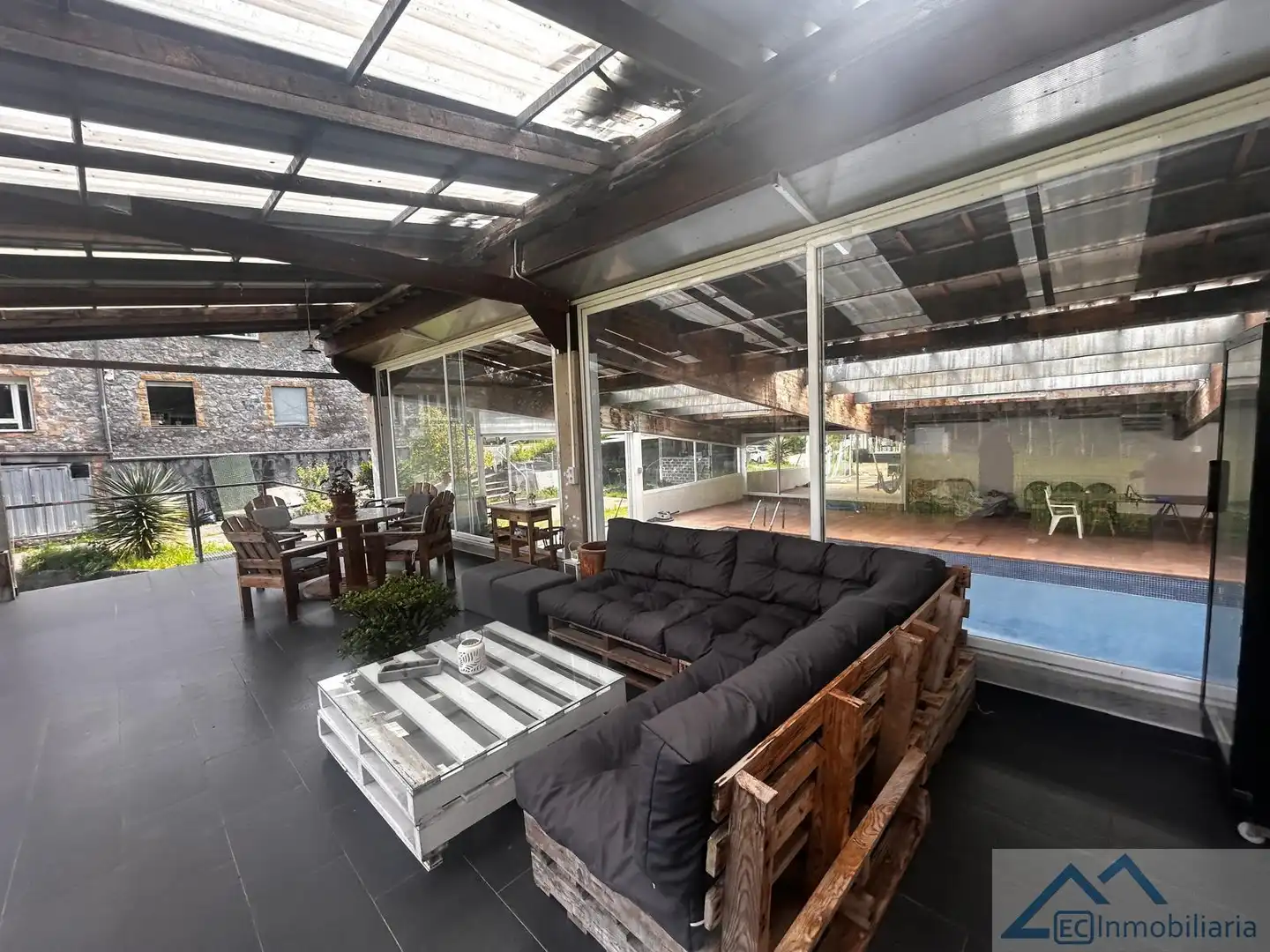 Terraza de Casa o chalet en venta en Ribamontán al Monte con Calefacción y Piscina