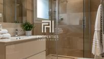 Bathroom of Flat for sale in Marbella  with Air Conditioner, Terrace and Balcony