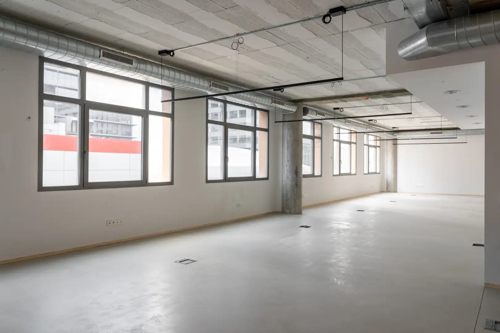 Außenansicht von Büro zur Miete in Sants - Montjuïc