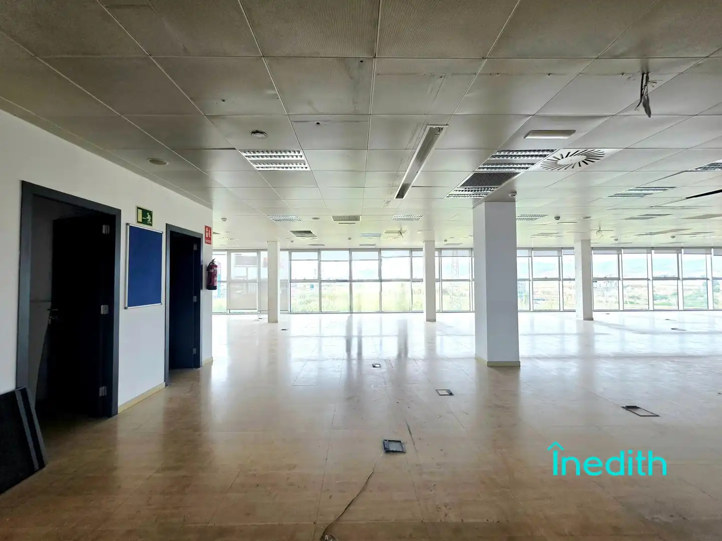 Office space with lift to rent in Avenida Avinguda de les Garrigues, imagen 14