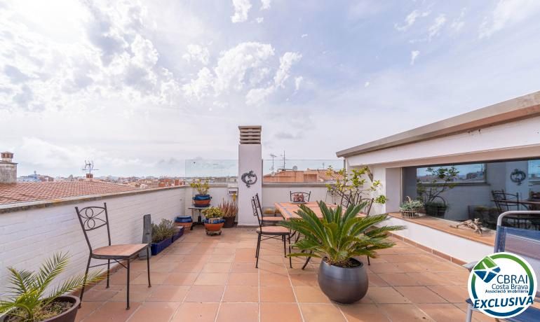 Terrace of Duplex for sale in Roses  with Air Conditioner, Heating and Terrace