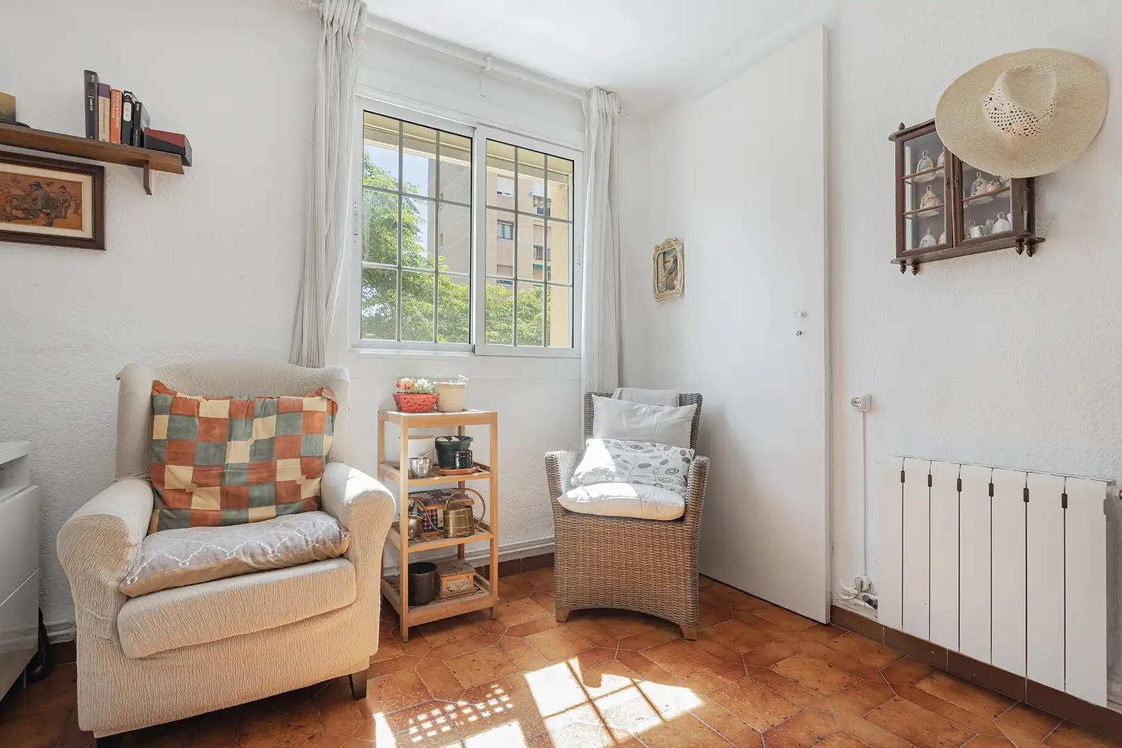 Sala de estar de Piso en venta en Barcelona con Aire acondicionado, Calefacción y Horno
