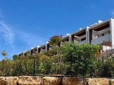 Adosado con piscina en venta en Siera de la nieves