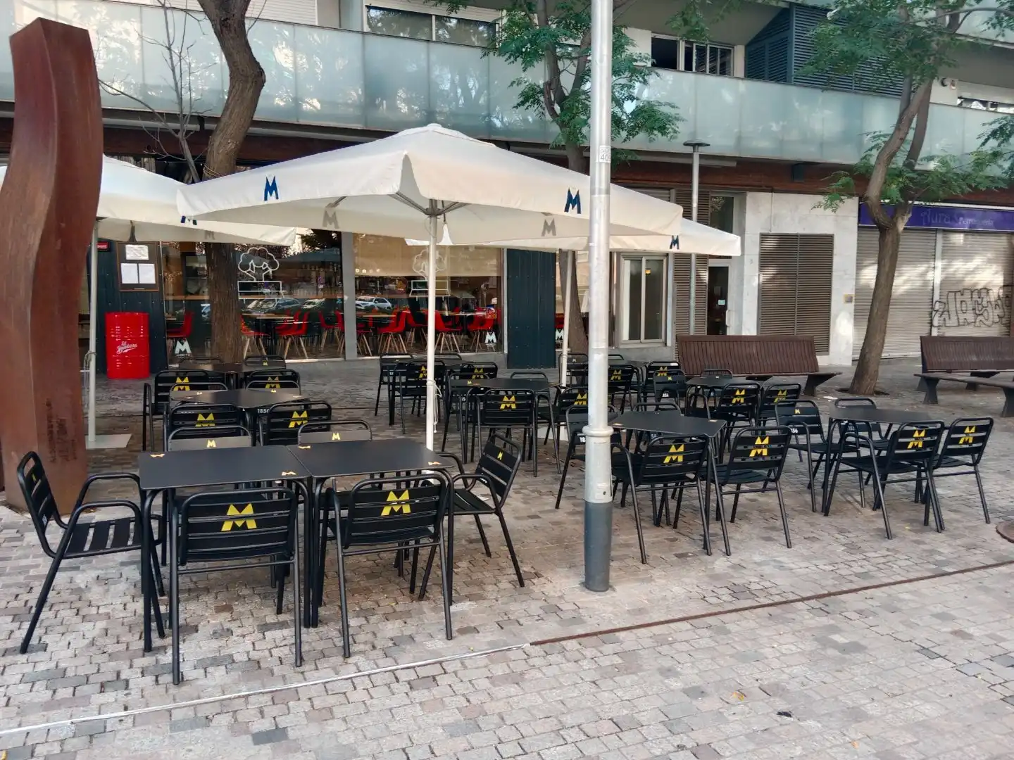 Local comercial en traspàs a Plaza 11septiembre 2, imagen 2