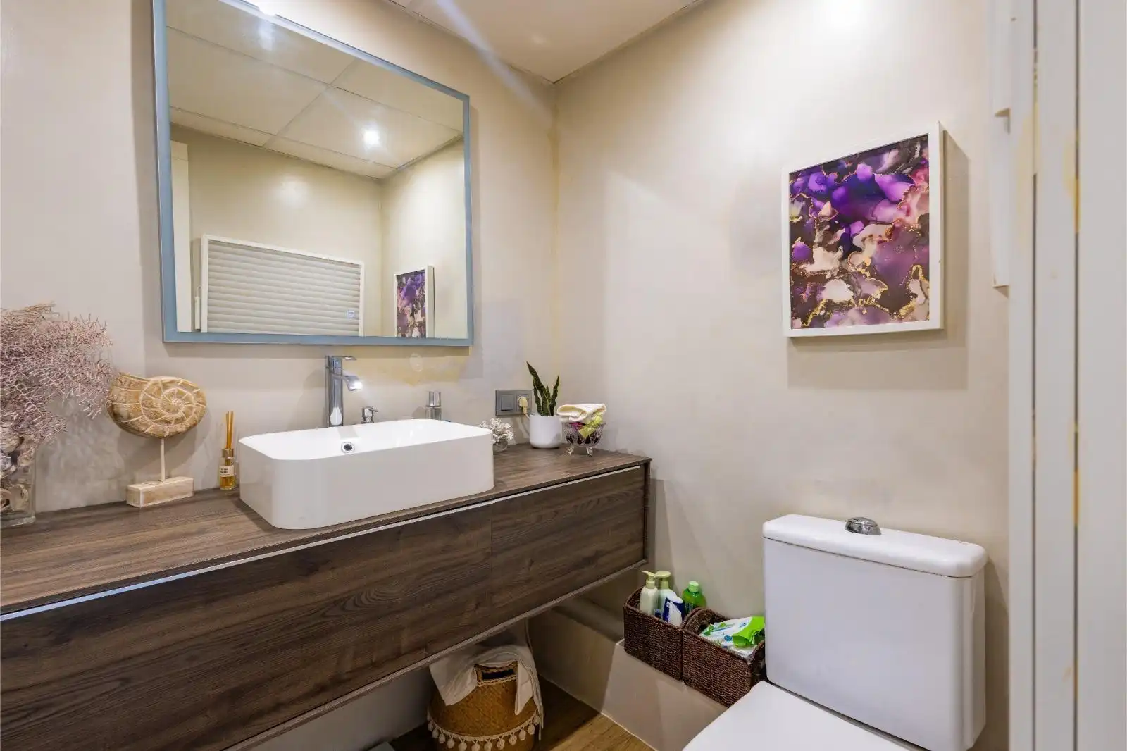 Bathroom of Attic for sale in Marbella  with Community pool
