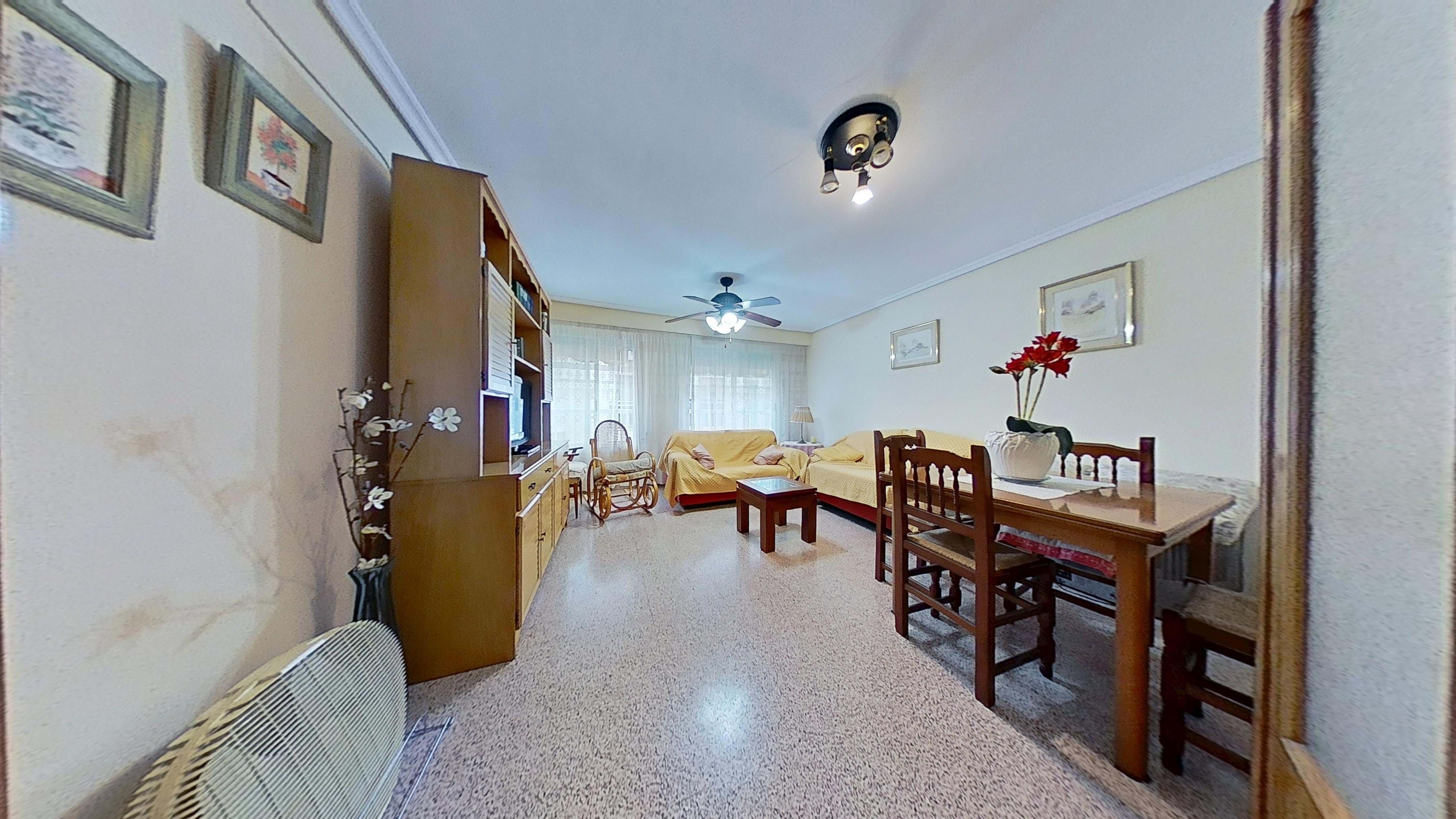 Sala d'estar de Pis en venda en Santa Pola amb Aire condicionat i Calefacció