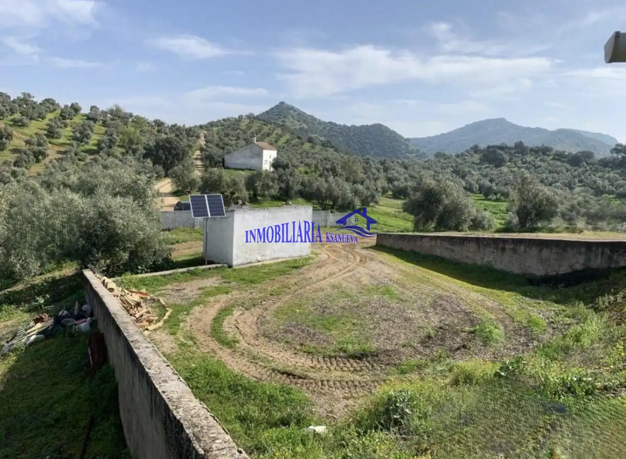 Finca rústica en venda en Adamuz