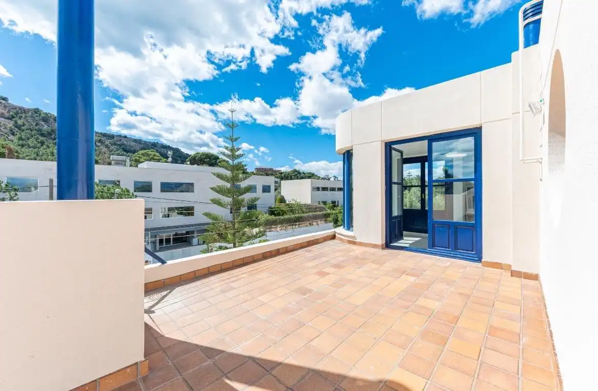Terrassa de Casa o xalet en venda en Alicante / Alacant amb Jardí privat, Terrassa i Traster