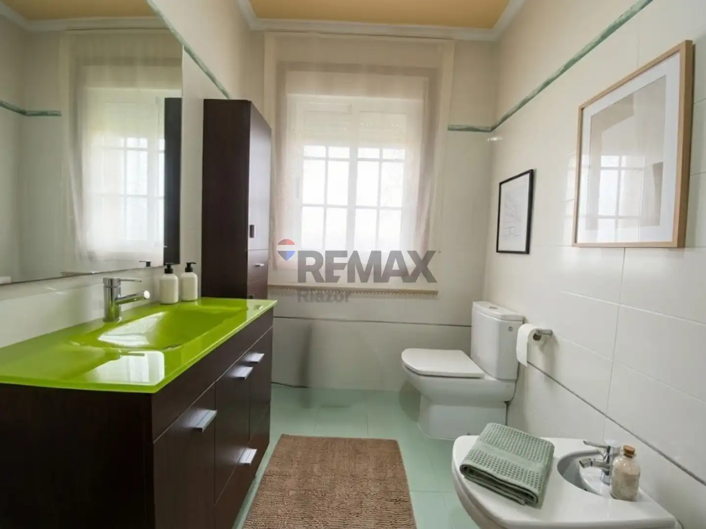 Baño de Casa o chalet en venta en Lalín con Calefacción, Jardín privado y Terraza