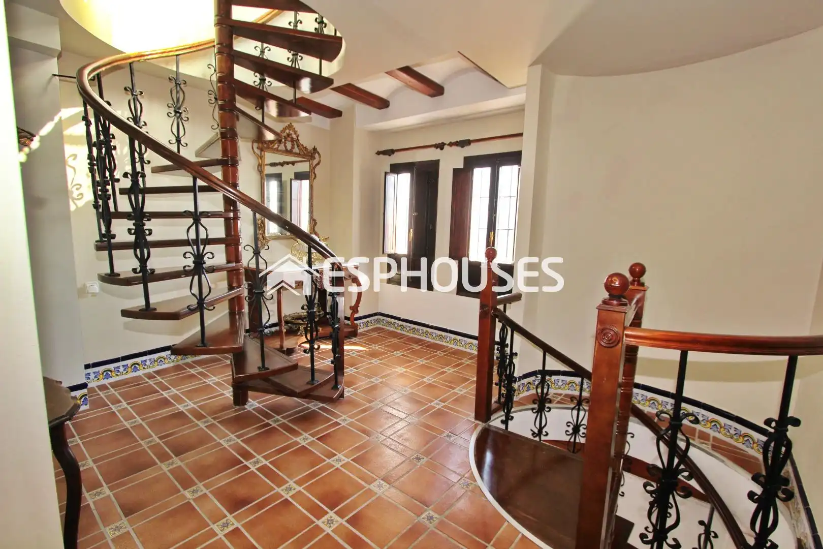 Haus oder Chalet zum Verkauf in Altea mit Klimaanlage, Möbliert und Balkon