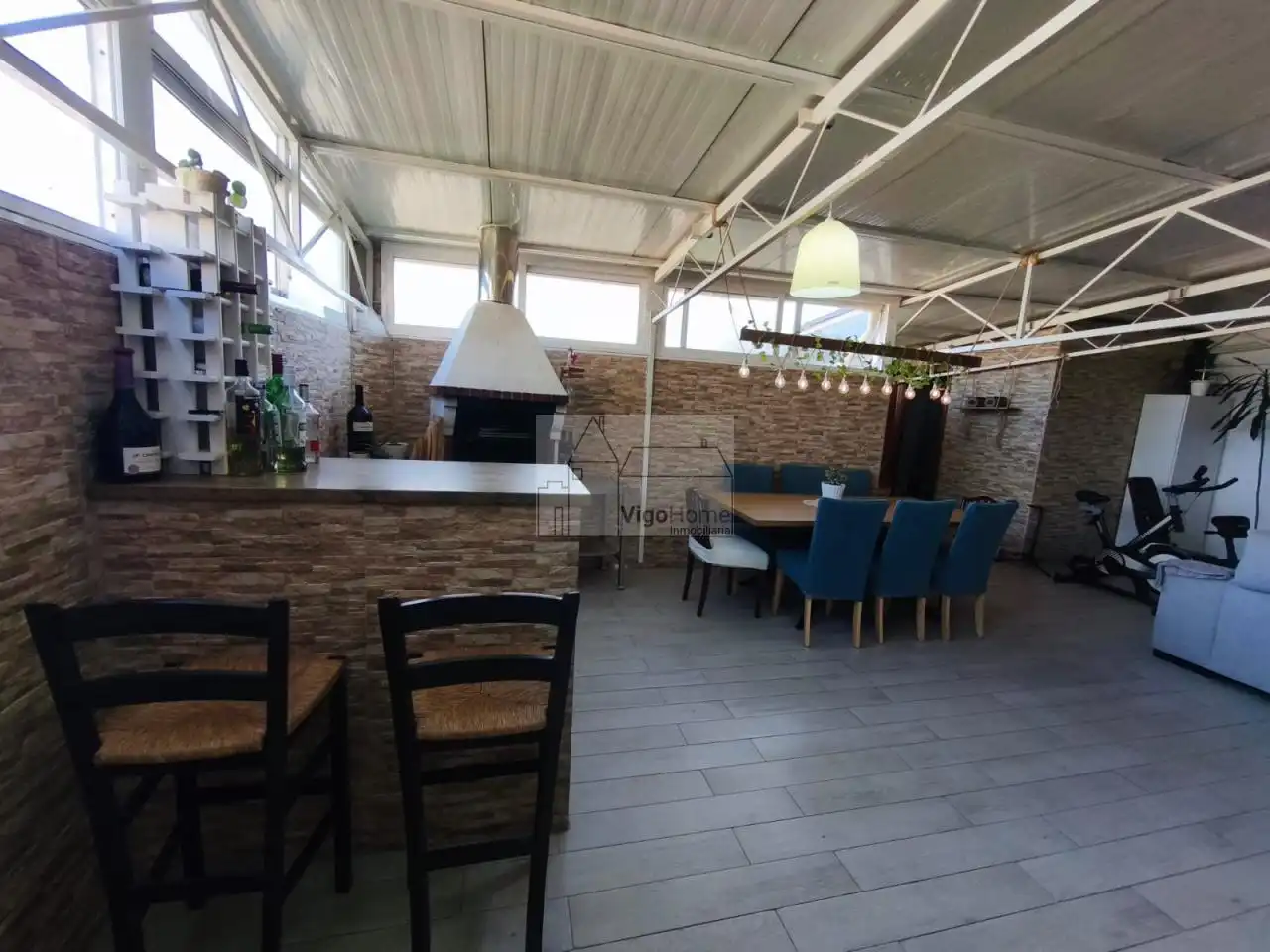 Terraza de Piso en venta en Vigo  con Calefacción, Terraza y Trastero