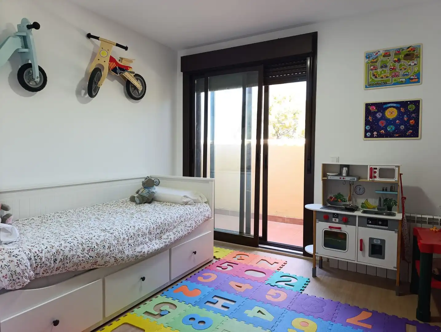 Dormitori de Dúplex en venda en Pozuelo de Calatrava amb Calefacció, Terrassa i Traster