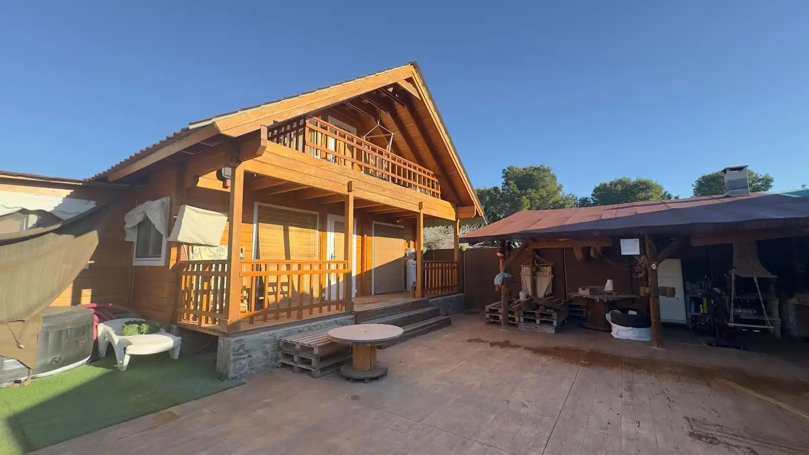 Exterior view of Residential for sale in Zaragoza