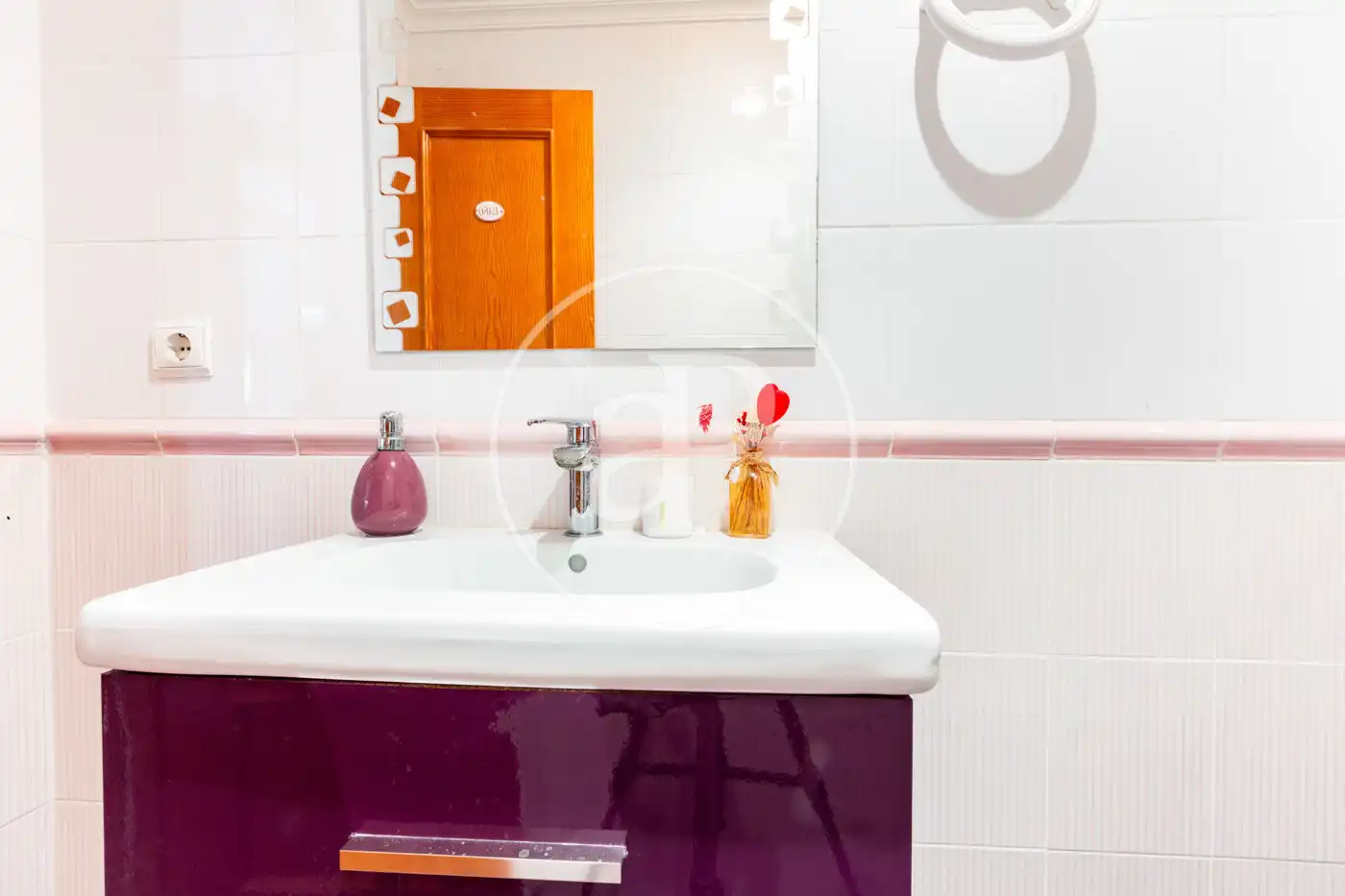 Baño de Casa adosada en venta en Riba-roja de Túria con Aire acondicionado, Calefacción y Jardín privado