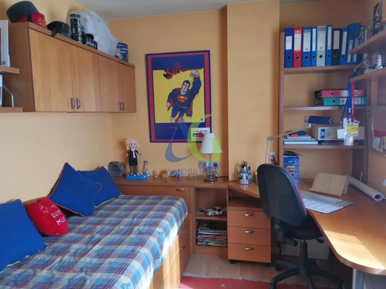 Habitación de Piso en venta en León Capital  con Calefacción, Parquet y Terraza