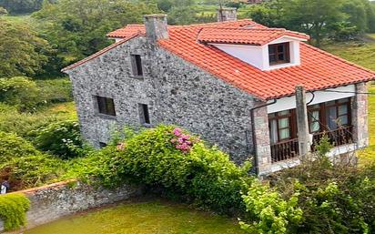 Vista exterior de Casa o xalet en venda en Llanes