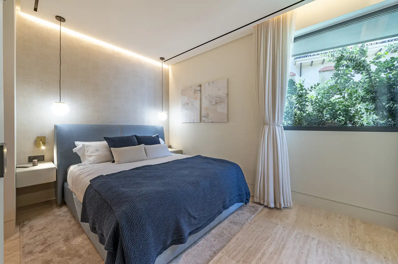 Dormitori de Apartament en venda en Estepona amb Aire condicionat, Calefacció i Terrassa