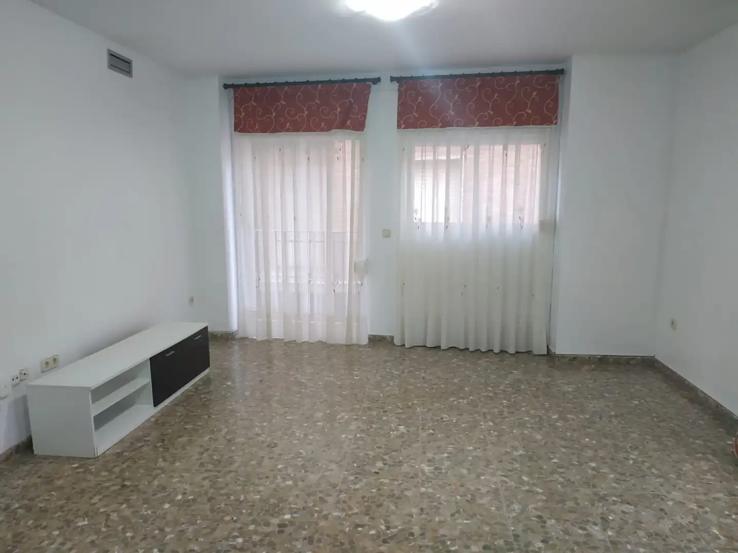 Wohnung zur Miete in Algemesí, Valencia