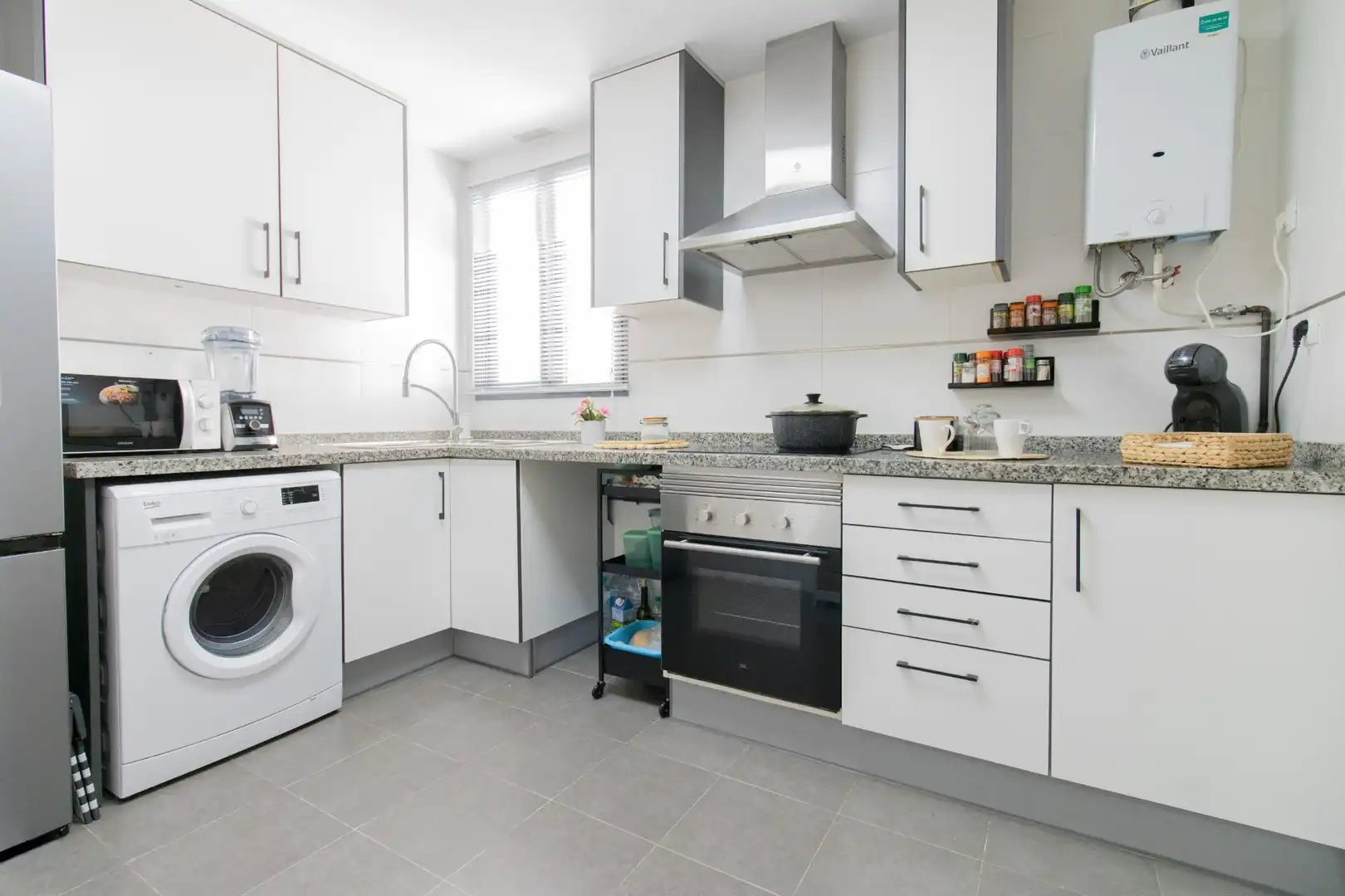 Küche von Maisonette zum Verkauf in Massamagrell mit Klimaanlage, Terrasse und Abstellraum