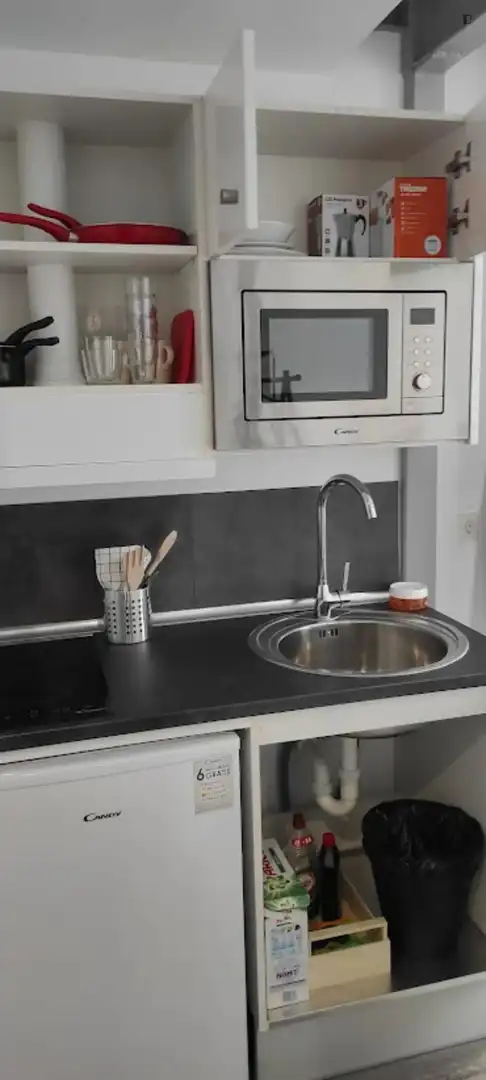 Study for rent in Casco Antiguo