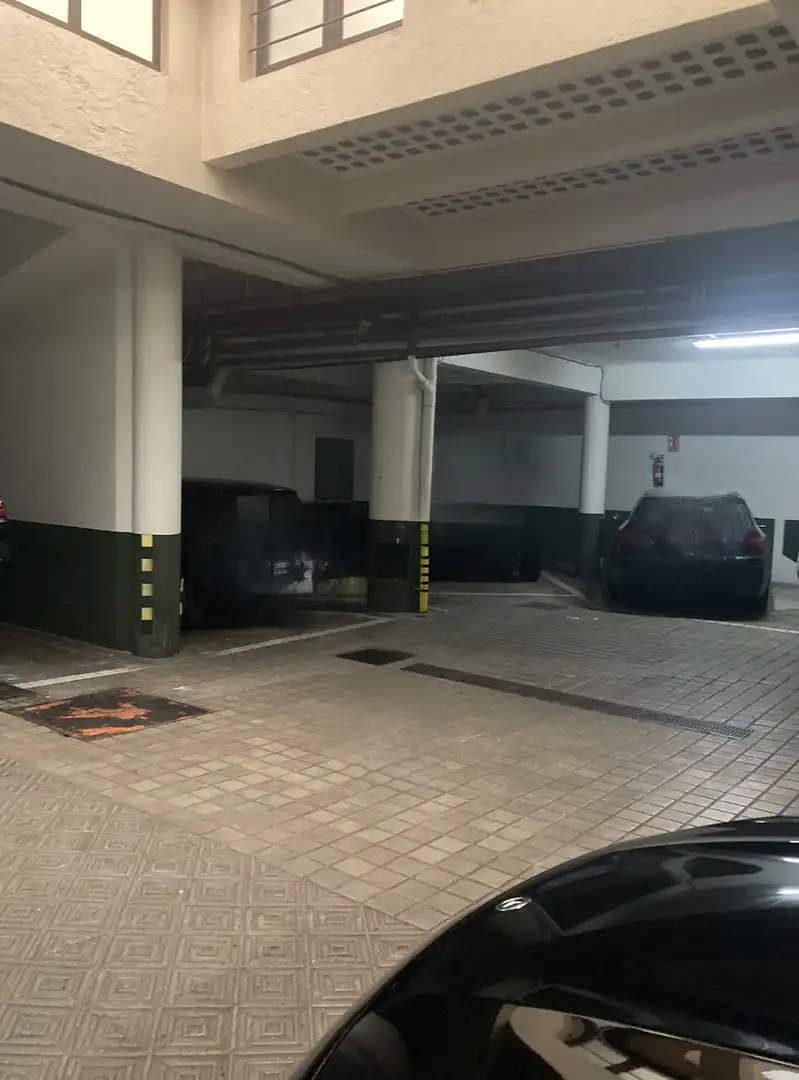 Parkplatz von Wohnung zum Verkauf in Madrid mit Klimaanlage, Heizung und Terrasse