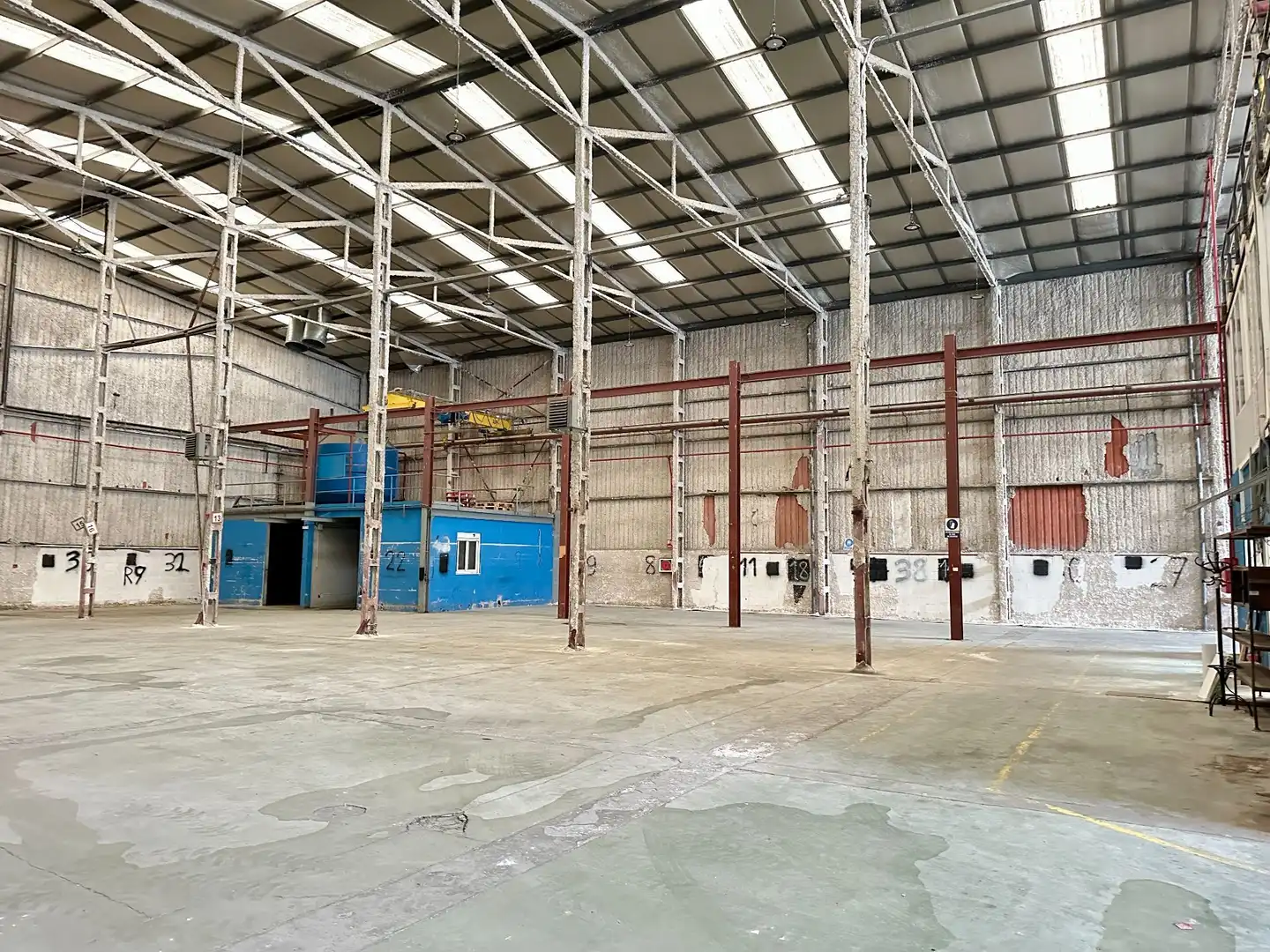 Nau industrial de lloguer en Camargo