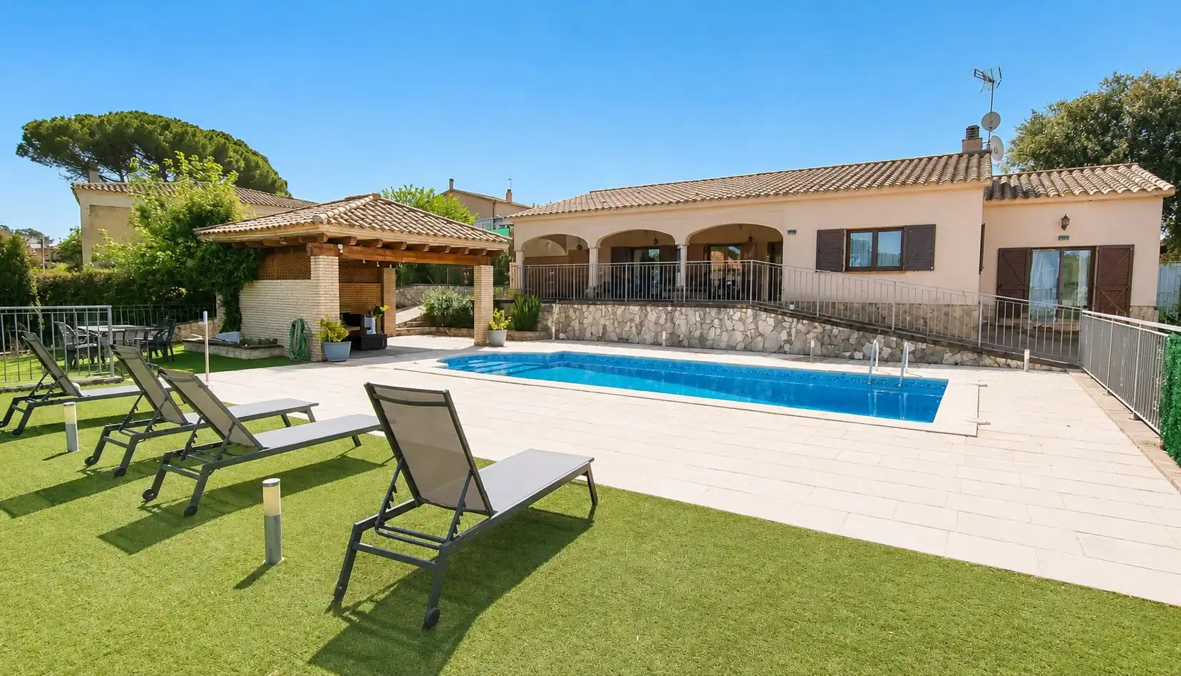 Swimming pool of Houses for sale in Sils  with Heating, Private garden and Terrace