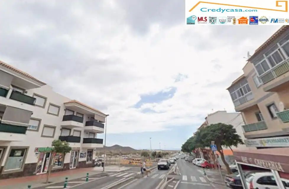 Vista exterior de Pis en venda en San Miguel de Abona amb Terrassa, Traster i Balcó