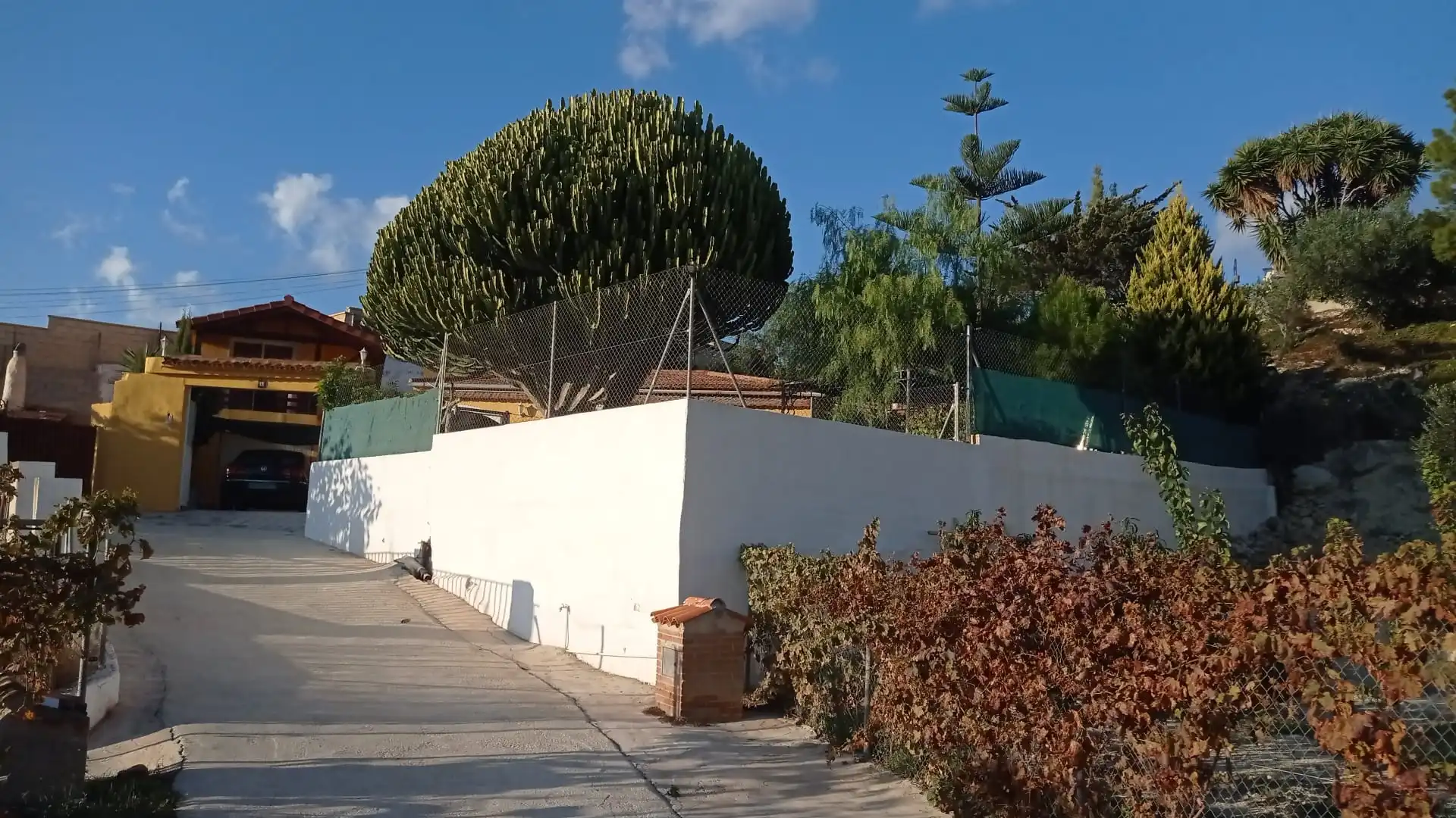 Vista exterior de Casa o chalet en venta en Petrer
