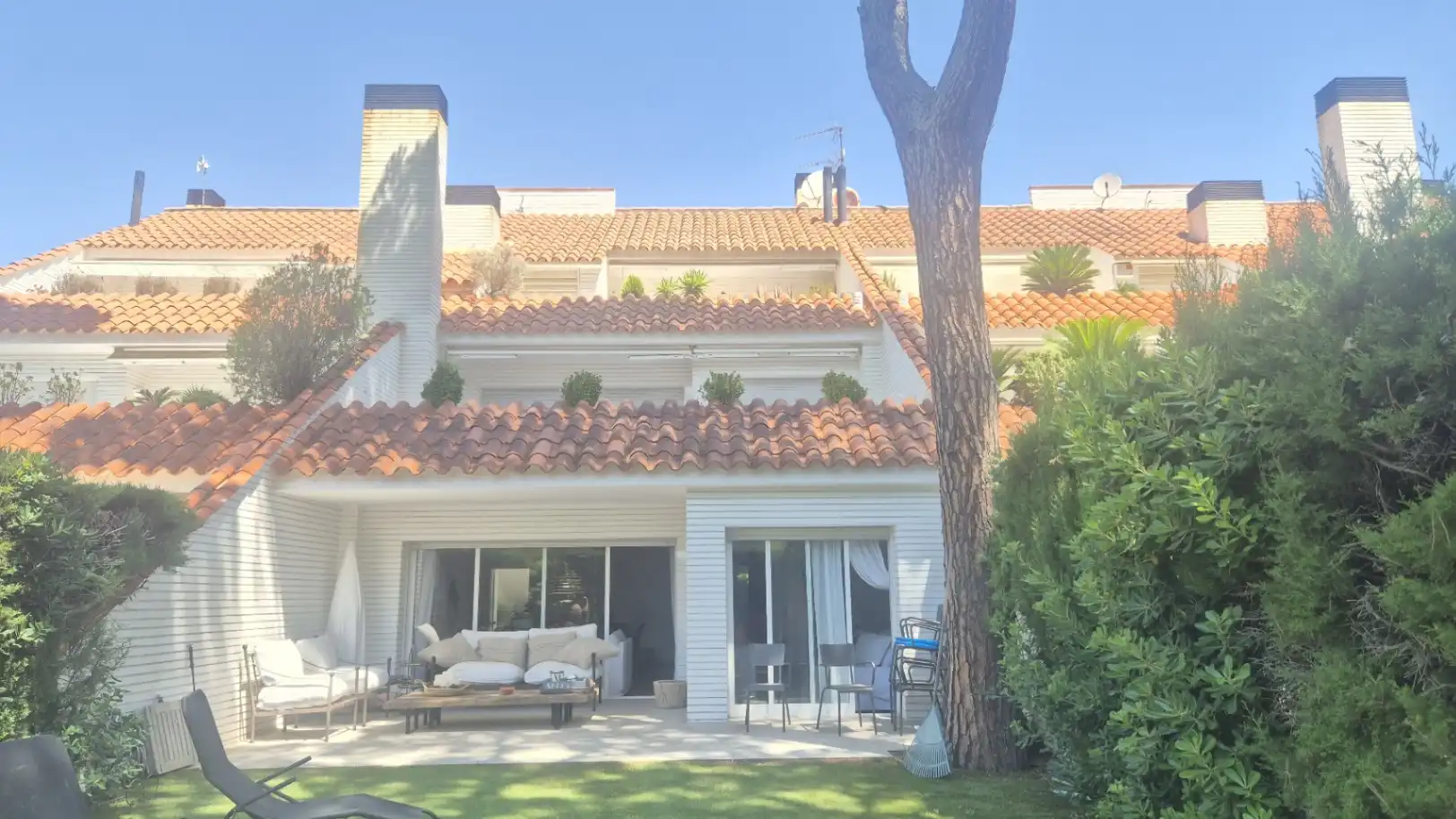 Vista exterior de Apartament en venda en Pals amb Calefacció, Jardí privat i Piscina