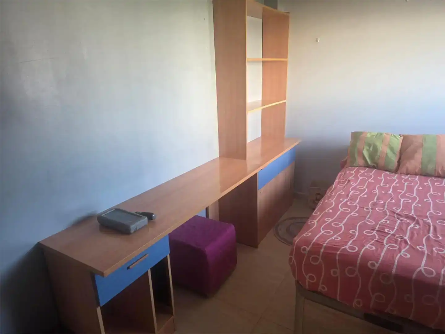 Habitación de Piso para compartir en Badajoz con Amueblado