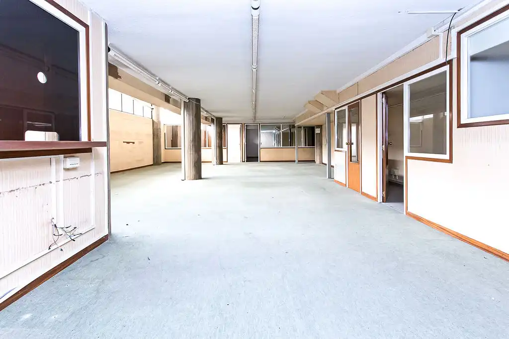 Gewerbefläche zum Verkauf in Av, Francesc Macià, imagen 5