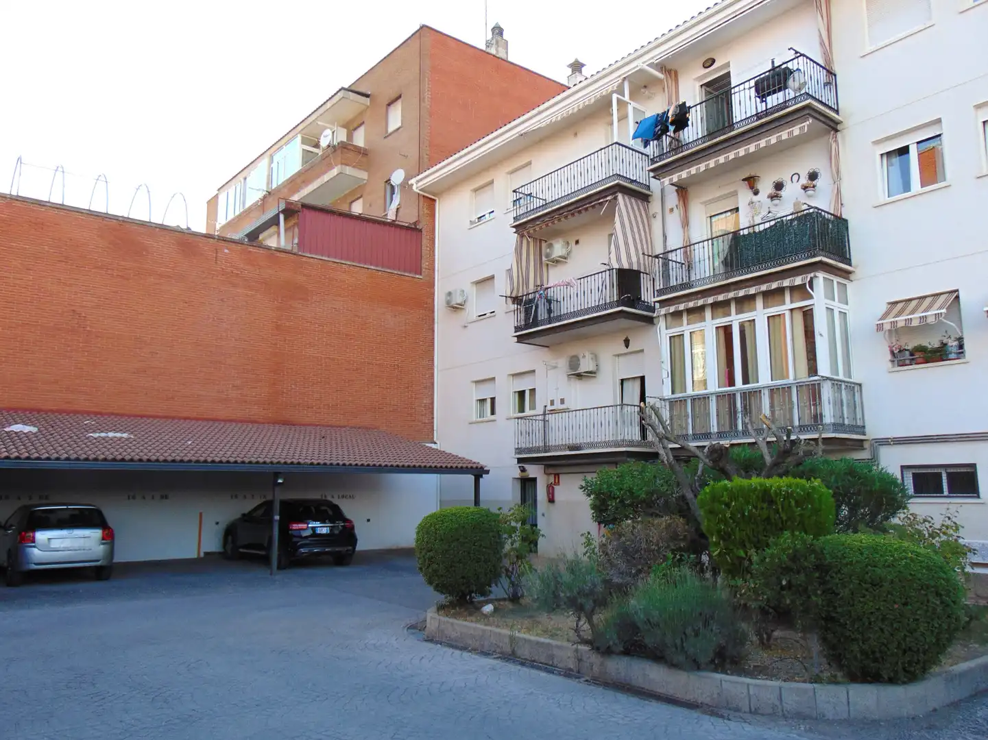 Vista exterior de Pis en venda en Colmenar Viejo amb Calefacció, Terrassa i Traster