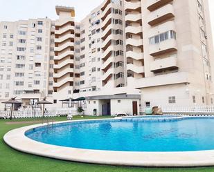 Piscina de Pis en venda en Alicante / Alacant amb Aire condicionat, Calefacció i Terrassa