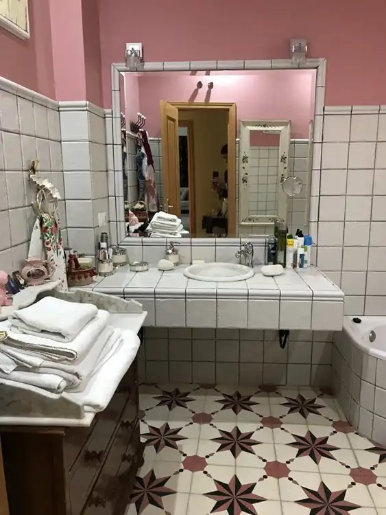 Bathroom of Flat for sale in Lora del Río  with Air Conditioner, Heating and Furnished
