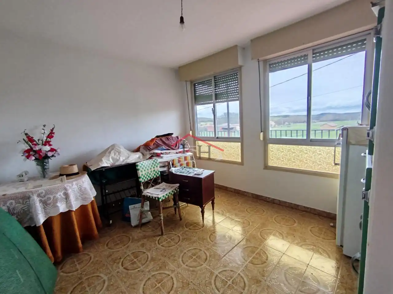 Sala d'estar de Casa o xalet en venda en Vegas del Condado amb Calefacció, Jardí privat i Terrassa