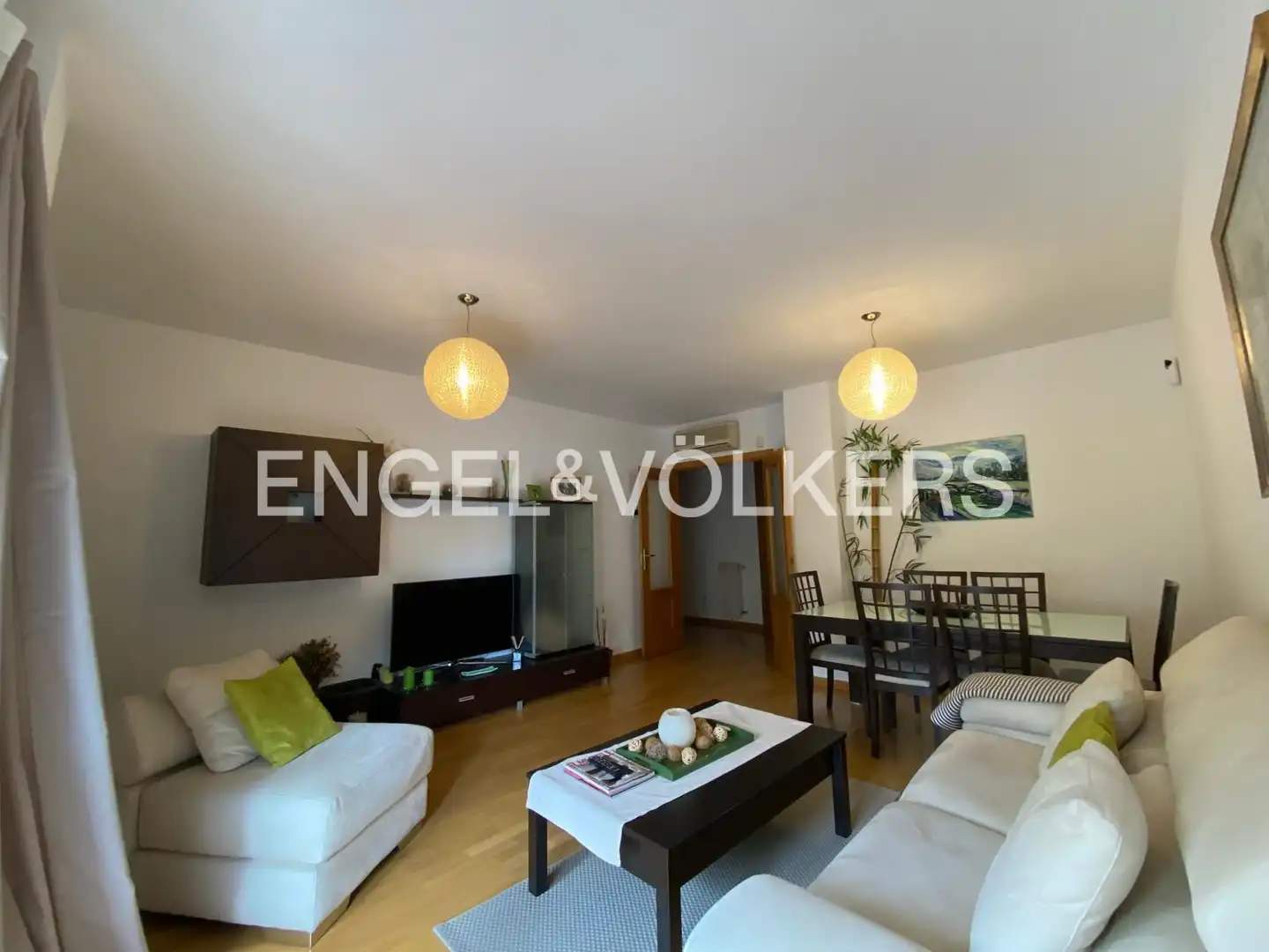 Wohnzimmer von Wohnung zur Miete in Pozuelo de Alarcón mit Klimaanlage, Heizung und Privatgarten