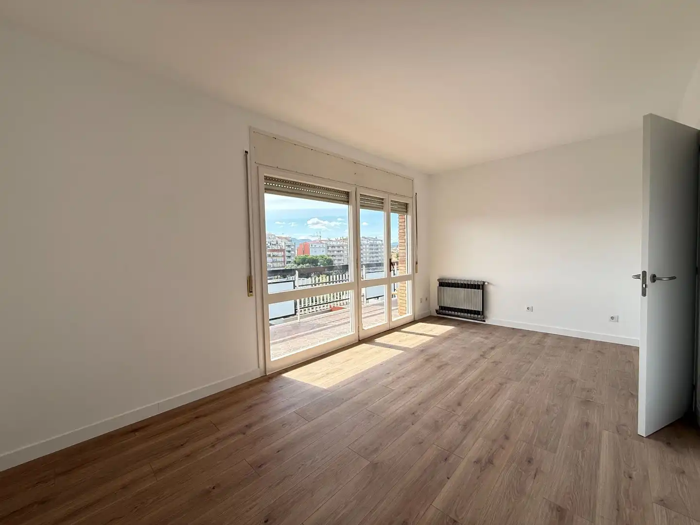 Schlafzimmer von Büro zur Miete in El Poble Sec