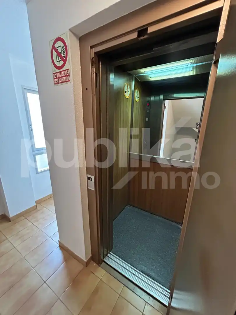 Pis en venda en Santa Pola amb Aire condicionat, Terrassa i Moblat
