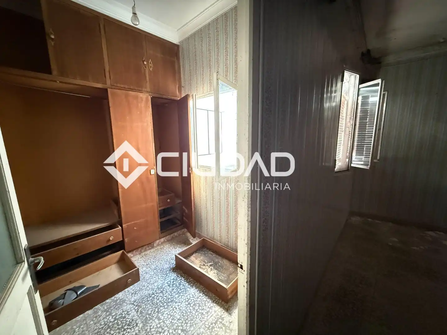 Dormitori de Casa o xalet en venda en Lebrija