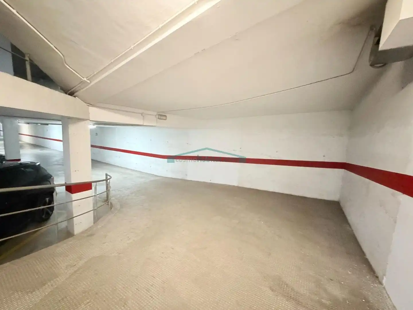 Parking de Piso en venta en L'Eliana con Calefacción y Balcón