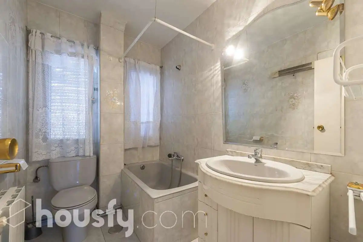 Baño de Piso en venta en Madrid con Trastero
