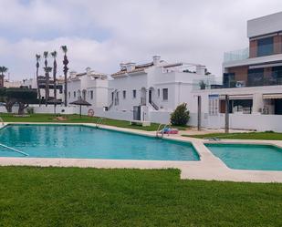 Piscina de Casa o xalet de lloguer en Orihuela amb Aire condicionat i Piscina