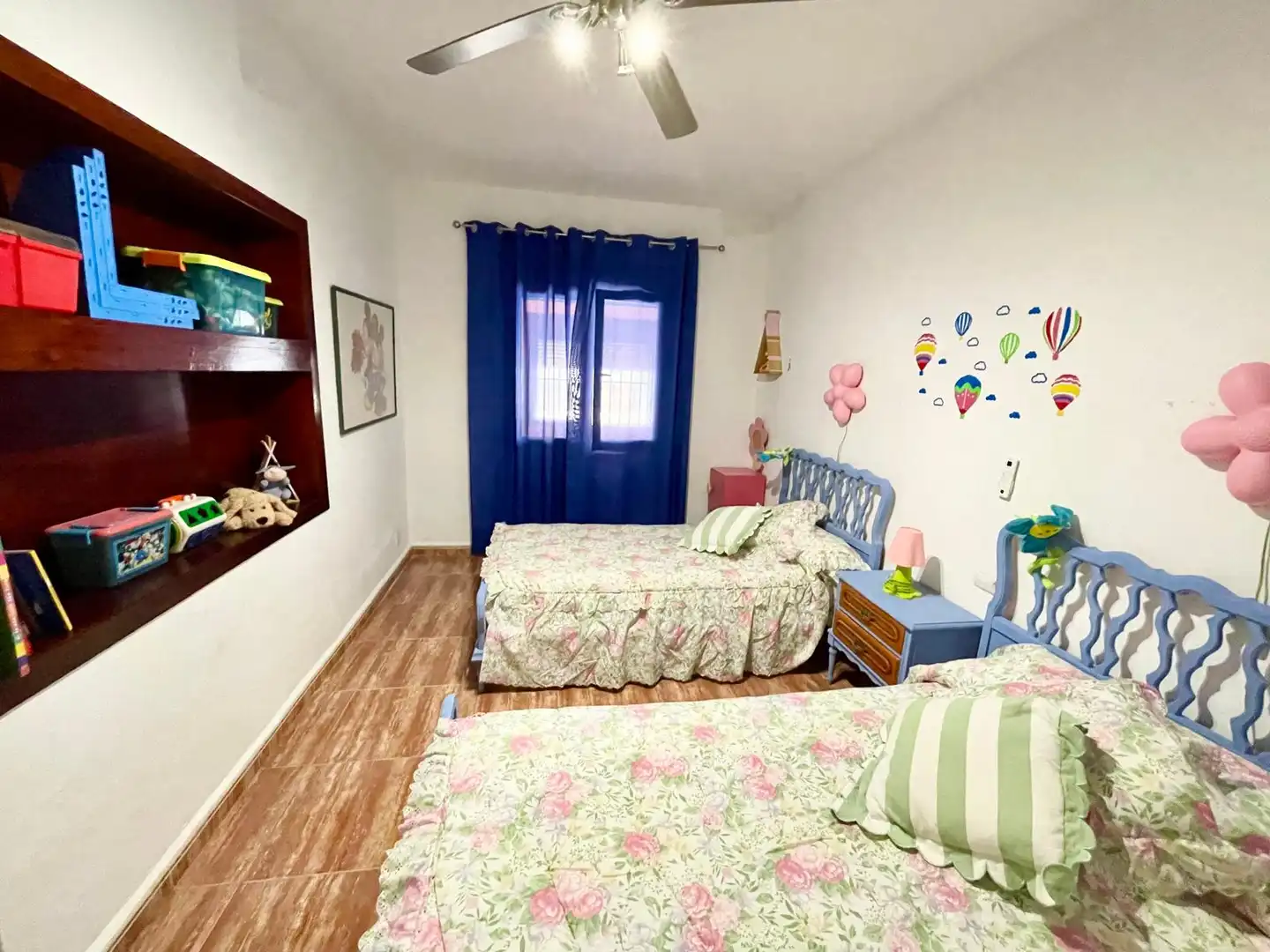 Dormitori de Casa o xalet en venda en Roquetas de Mar amb Terrassa i Moblat