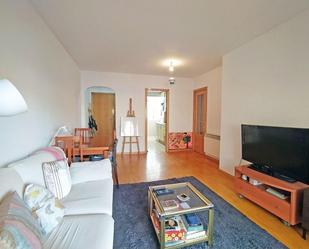 Living room of Flat to rent in Torrelavega   with Air Conditioner, Heating and Balcony