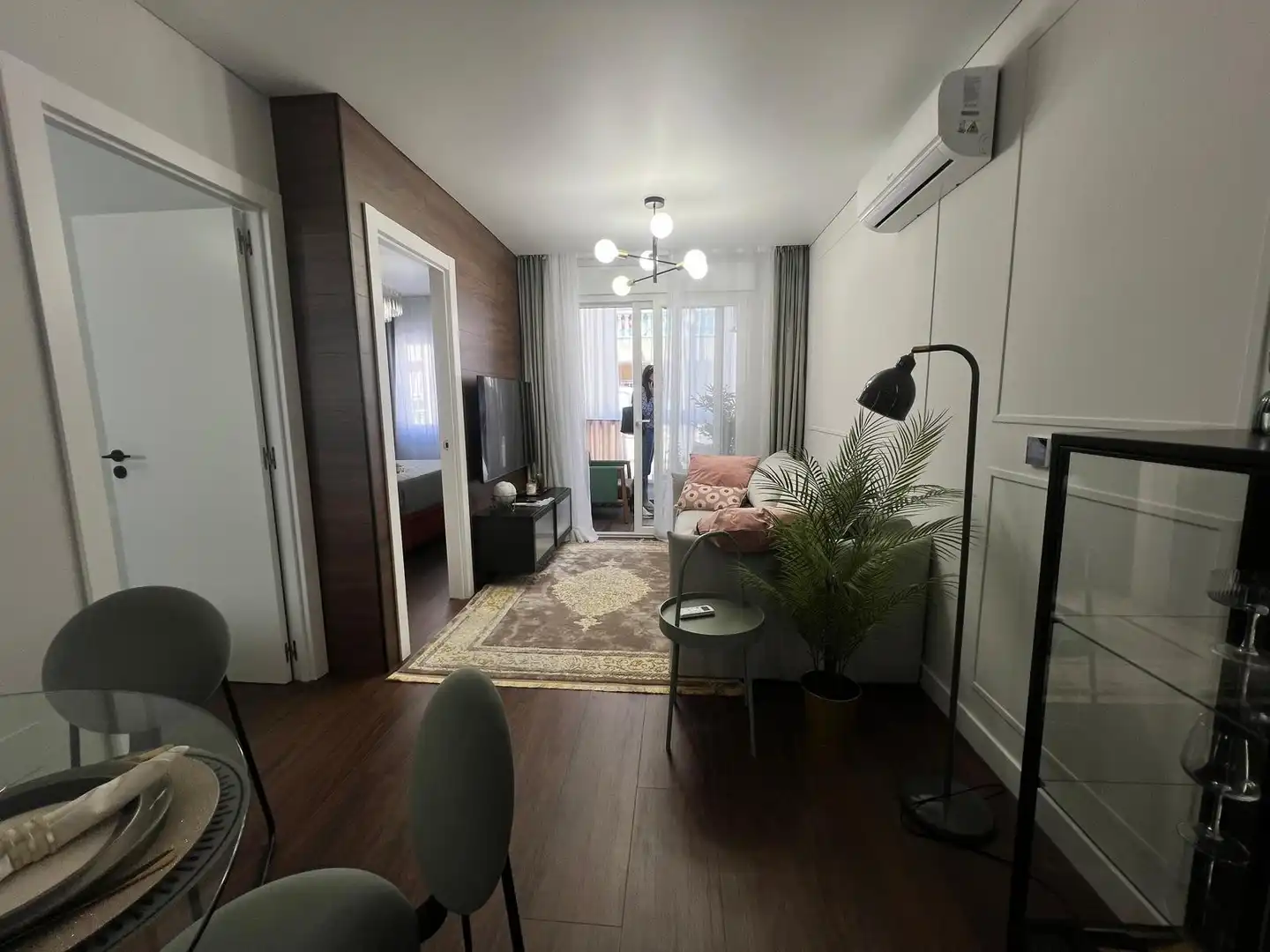 Sala de estar de Apartamento de alquiler en Torrevieja con Aire acondicionado, Calefacción y Terraza